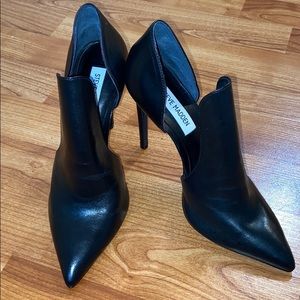 Steve Madden pumps